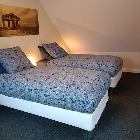 La Fontaine Aux Enfants - Gr5 - Chambre Avec Sdb Privee アブレッシュフィラー エクステリア 写真